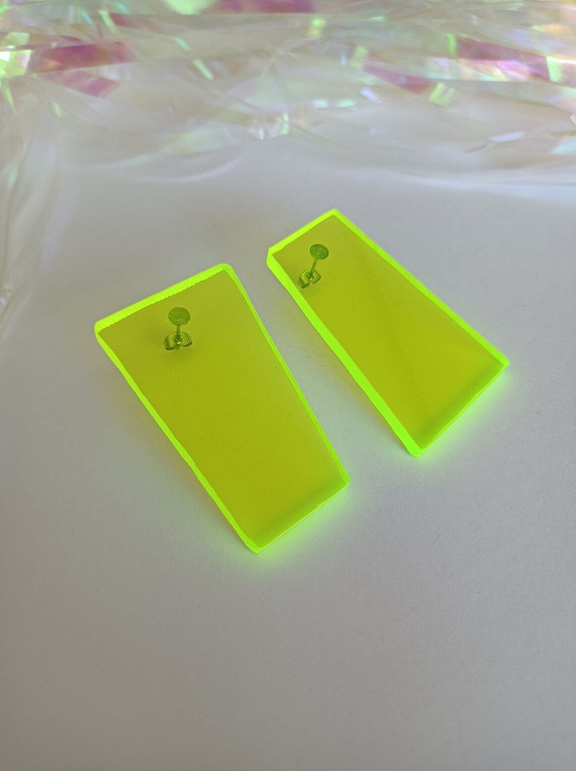 Fluo Green Mismatched Earrings